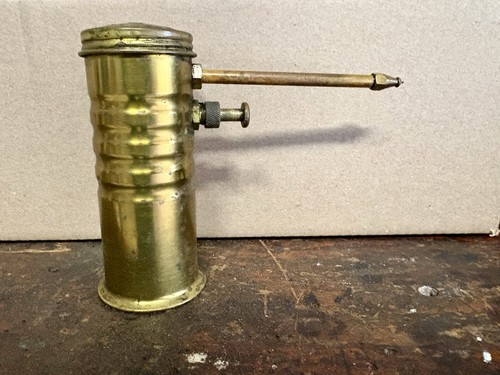 Vintage eagle brass oil - 66,