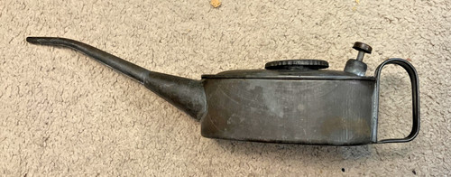 Vintage tin plate pump oil - tin,