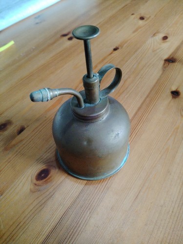 Vintage pump can - 🇬🇧,